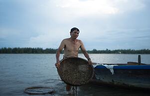 Riverside Hamlet Homestay & Villas