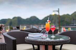 Orchid Trendy Cruise