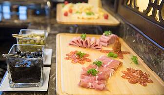 Orchid Trendy Cruise