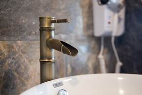 Orchid Trendy Cruise