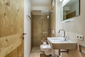 Panorama Chalets Paß Thurn