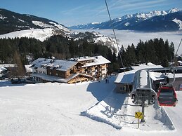 Panorama Chalets Paß Thurn