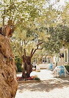 Zeytin Arasi Apart Otel