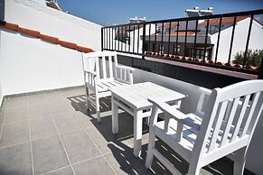 Zeytin Arasi Apart Otel