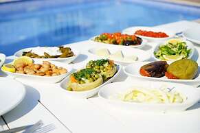 Zeytin Arasi Apart Otel