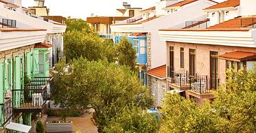 Zeytin Arasi Apart Otel