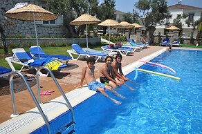 Zeytin Arasi Apart Otel