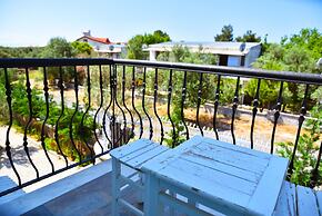 Zeytin Arasi Apart Otel