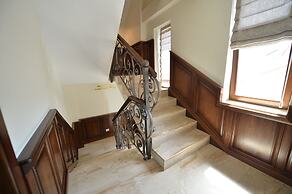 Noblesse Boutique Hotel