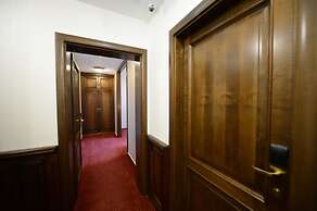 Noblesse Boutique Hotel