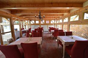 Noblesse Boutique Hotel