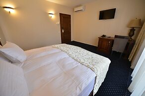 Noblesse Boutique Hotel