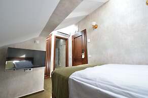 Noblesse Boutique Hotel