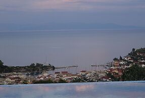 Artist's Villa Red Rose