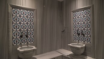 Yuksel Istanbul Yenikapi