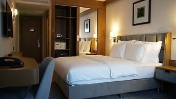 Yuksel Istanbul Yenikapi