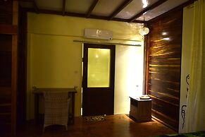 Panda Cottage - Hostel