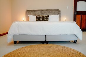 Lighthouse Guesthouse & Cafe