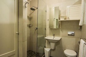 Maison - H Guest House