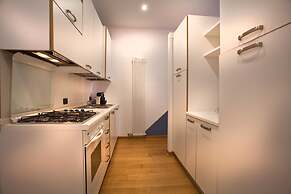 Verona For Rent Blu Theater