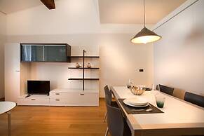 Verona For Rent Blu Theater