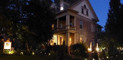 Barrister's Bed & Breakfast