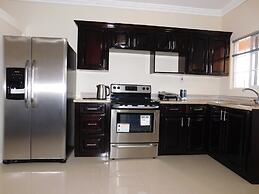 El Gabriel Apartments