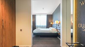 X Hotel