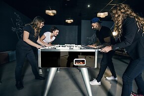 X Hotel