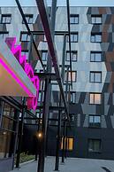 X Hotel