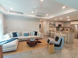 Elan at Ballena Beach