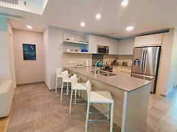 Elan at Ballena Beach