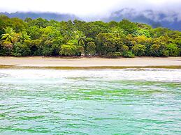 Elan at Ballena Beach