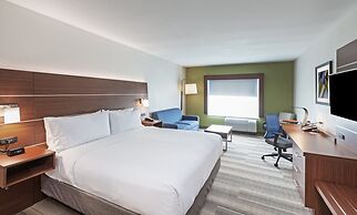 Holiday Inn Express & Suites Tulsa South - Woodland Hills by IHG