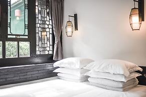 Elsewhere Hotel The former residence of the draft bank