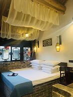 Elsewhere Hotel The former residence of the draft bank