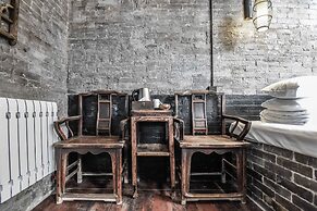 Elsewhere Hotel The former residence of the draft bank