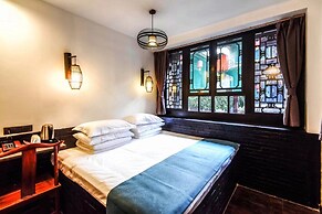 Elsewhere Hotel The former residence of the draft bank