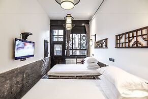 Elsewhere Hotel The former residence of the draft bank