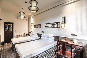 Elsewhere Hotel The former residence of the draft bank