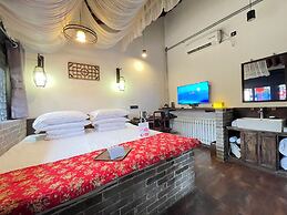 Elsewhere Hotel The former residence of the draft bank