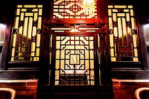 Elsewhere Hotel The former residence of the draft bank