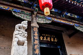 Elsewhere Hotel The former residence of the draft bank