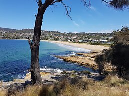 Cedar Cottages Blackmans Bay