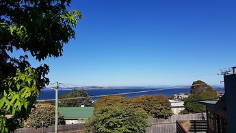 Cedar Cottages Blackmans Bay