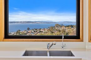 Cedar Cottages Blackmans Bay