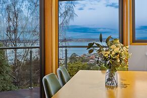 Cedar Cottages Blackmans Bay