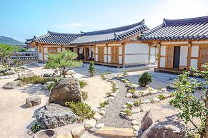 Gyeongju Hanok1st
