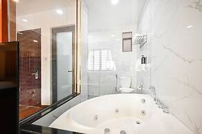 Yoko Airport Saigon Hotel