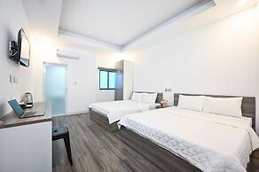 Yoko Airport Saigon Hotel